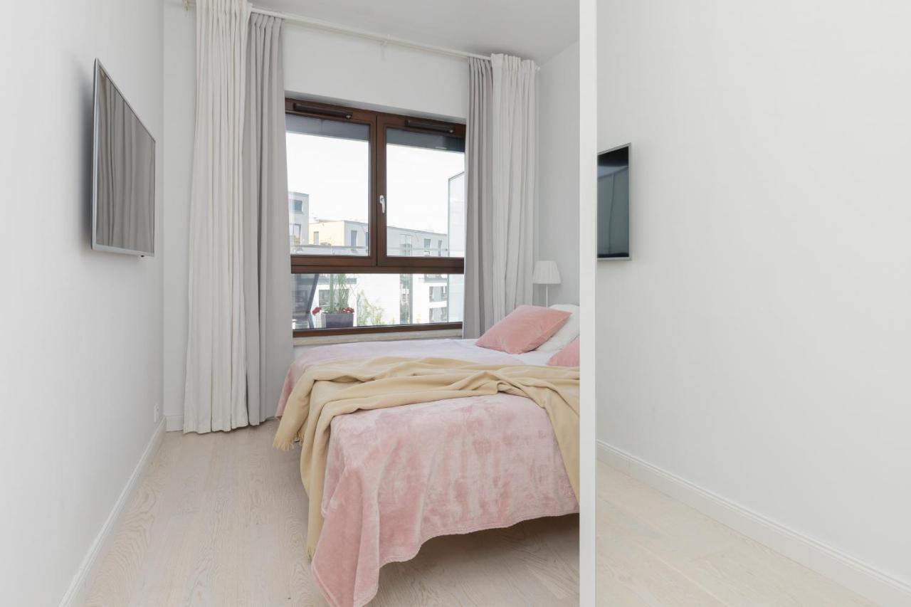 Sarmacka Apartment With Balcony Warsaw Wilanow By Noclegi Renters ภายนอก รูปภาพ