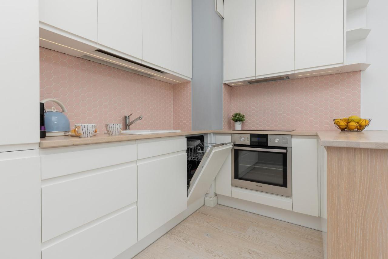 Sarmacka Apartment With Balcony Warsaw Wilanow By Noclegi Renters ภายนอก รูปภาพ