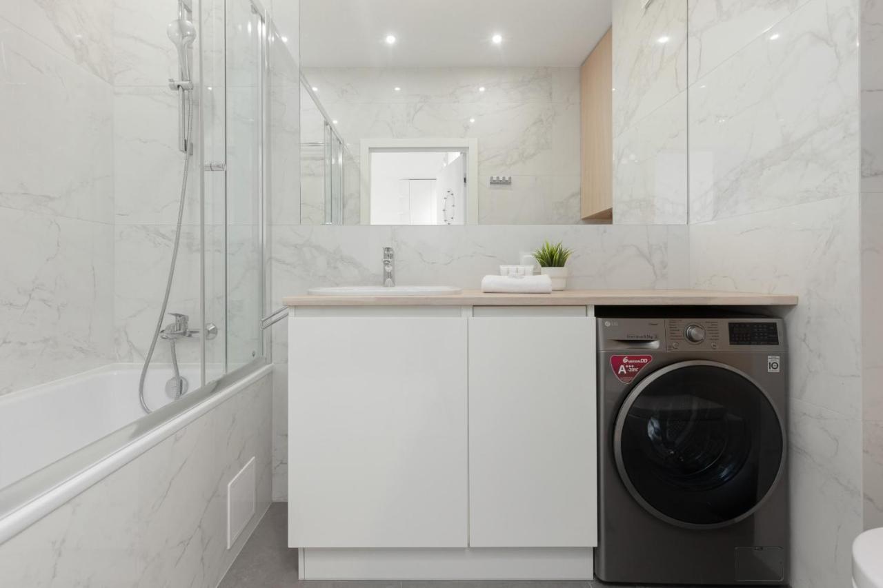 Sarmacka Apartment With Balcony Warsaw Wilanow By Noclegi Renters ภายนอก รูปภาพ