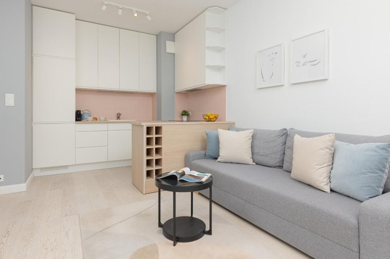Sarmacka Apartment With Balcony Warsaw Wilanow By Noclegi Renters ภายนอก รูปภาพ