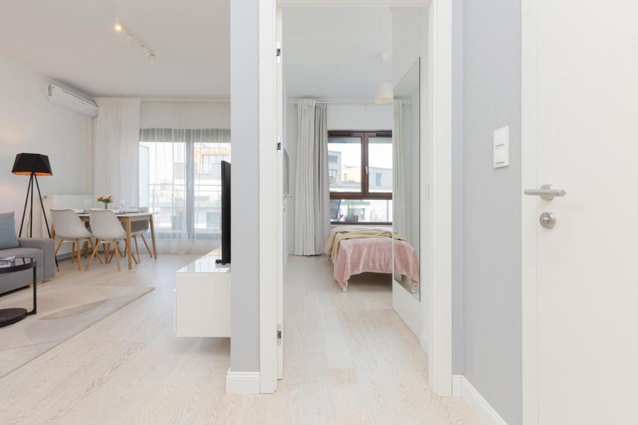 Sarmacka Apartment With Balcony Warsaw Wilanow By Noclegi Renters ภายนอก รูปภาพ